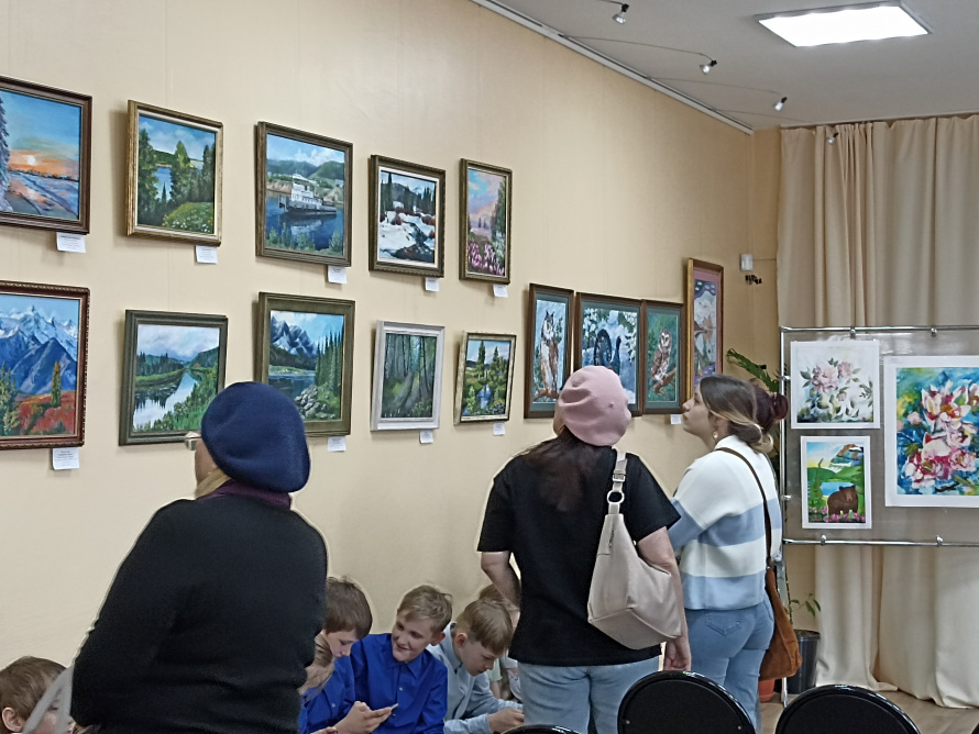 Открытие выставки "Сибирское многоцветье"